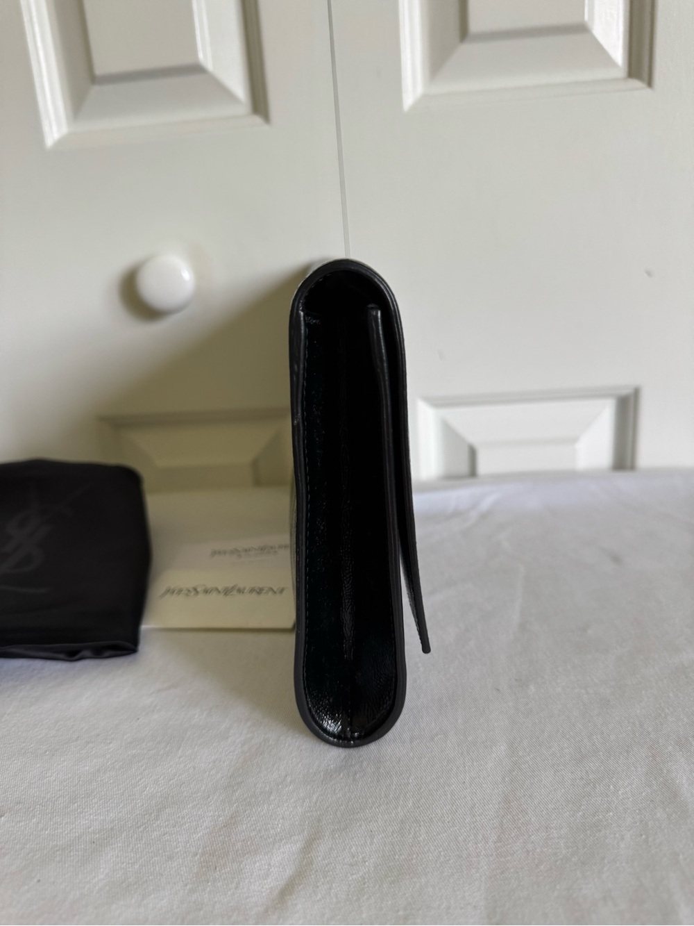 Yves Saint Laurent Black Patent Envelope Clutch Mint - Picture 8 of 13